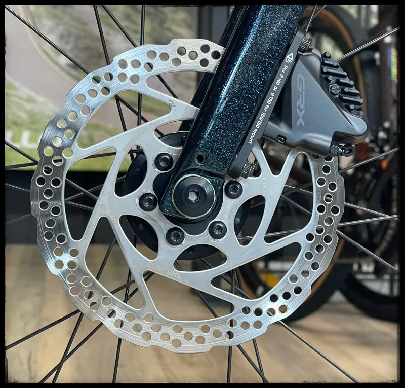 Giant Revolt Advanced 2 Medium Starry Night 2022-9